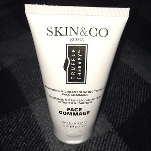 💥5 for $30💥 SKIN&CO Truffle Therapy Gommage